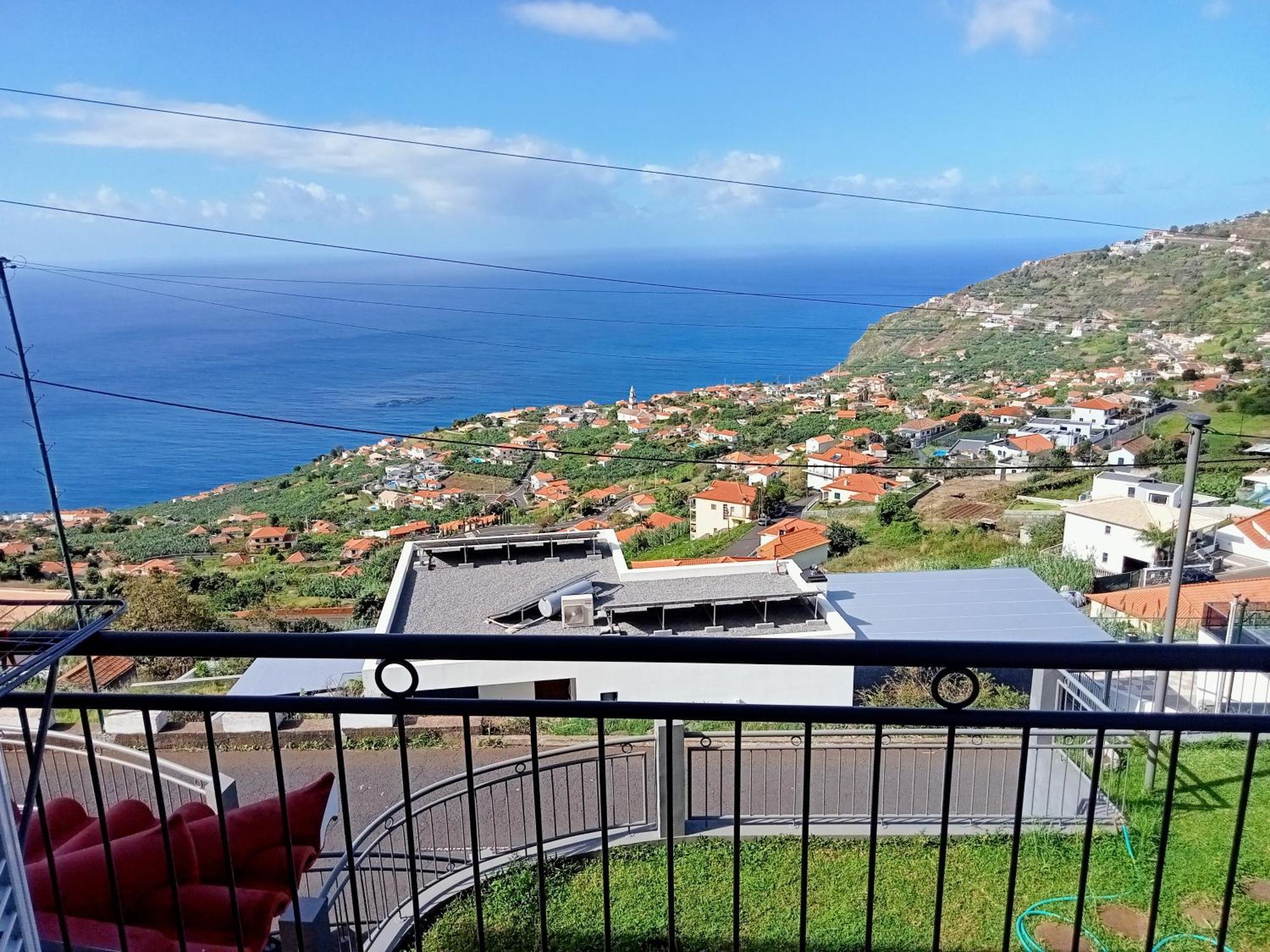 The Artist House Hotel Arco da Calheta  Room photo
